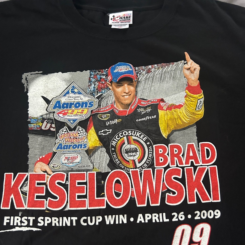 Chase Authentics Black NASCAR T-Shirt 2XL 2009 Very Clean Doubled Sided Sided